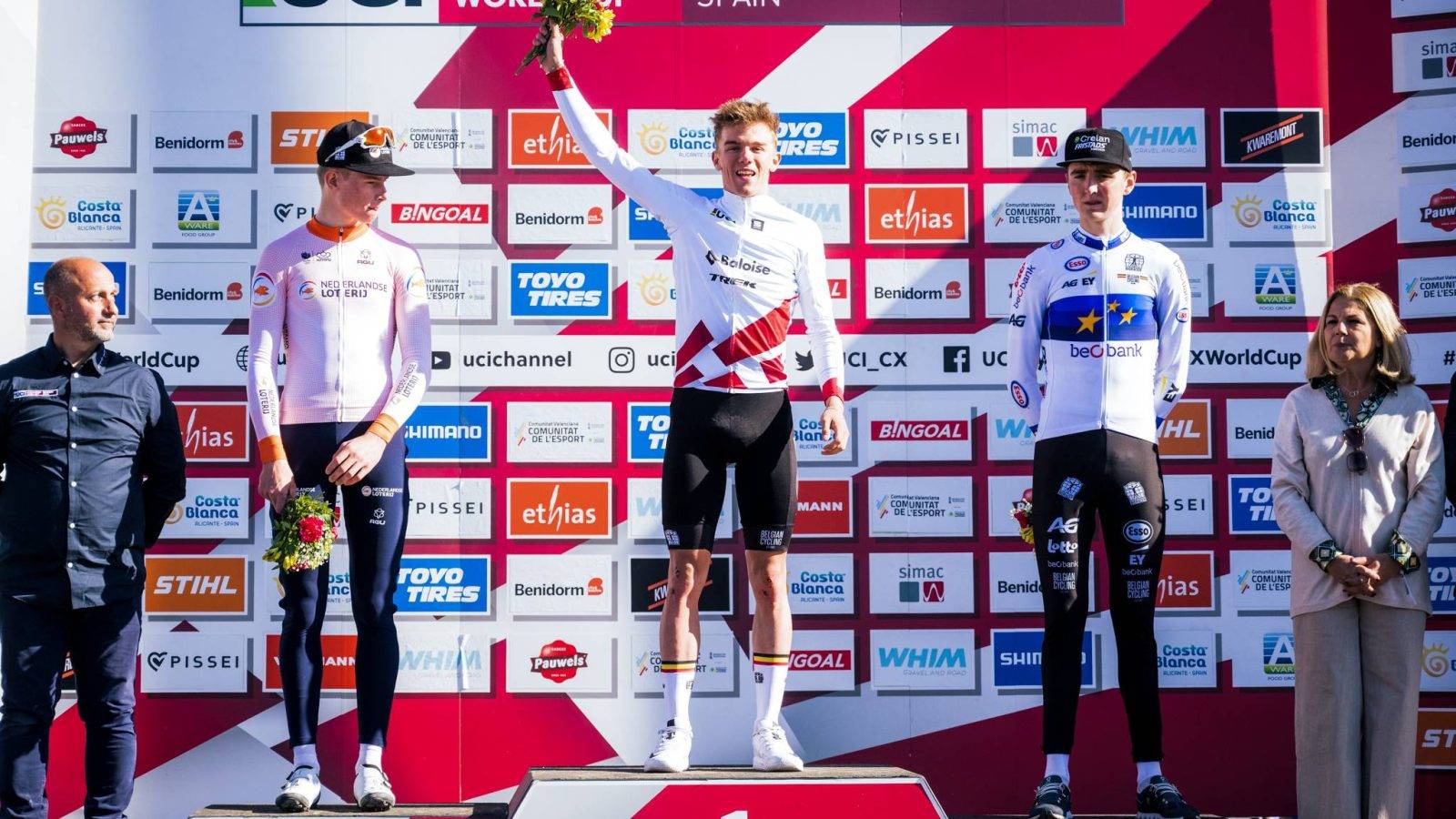 Dutch Tibor Del Grosso, Belgian Thibau Nys and Belgian Emiel Verstrynge celebrate on the podium after the U23 men's race at the Cyclocross World Cup cyclocross event in Benidorm, Spain, Sunday 22 January 2023, the thirteenth stage (out of 14) in the World Cup of the 2022-2023 season.
BELGA PHOTO JASPER JACOBS