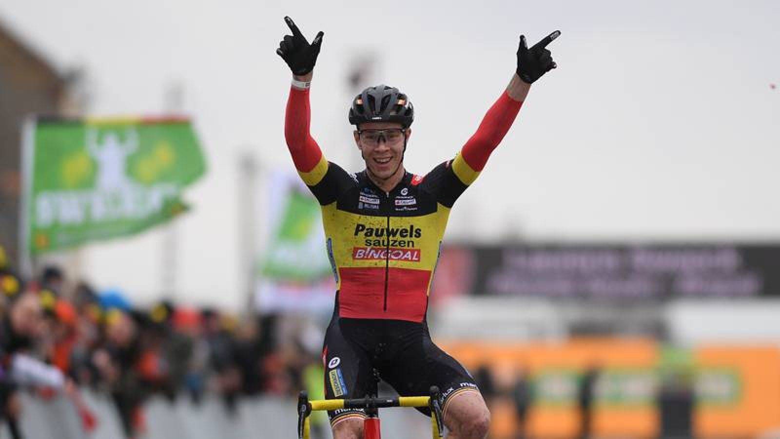 CYCLOCROSS FINAL SUPERPRESTIGE NOORDZEECROSS